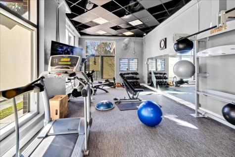 150 Bee Street Charleston SC 29401