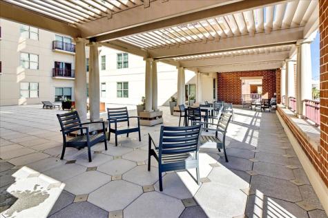 150 Bee Street Charleston SC 29401