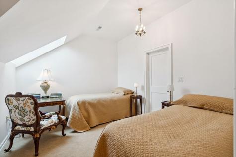 55 Ashley Avenue Charleston SC 29401