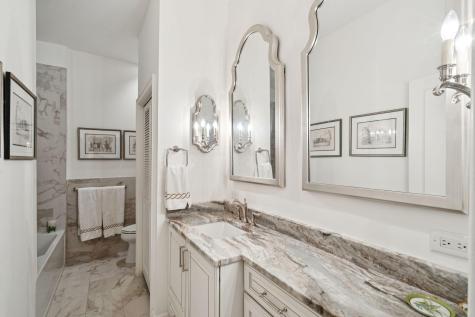 55 Ashley Avenue Charleston SC 29401