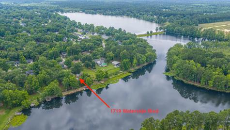 1719 Waterside Boulevard Moncks Corner SC 29461