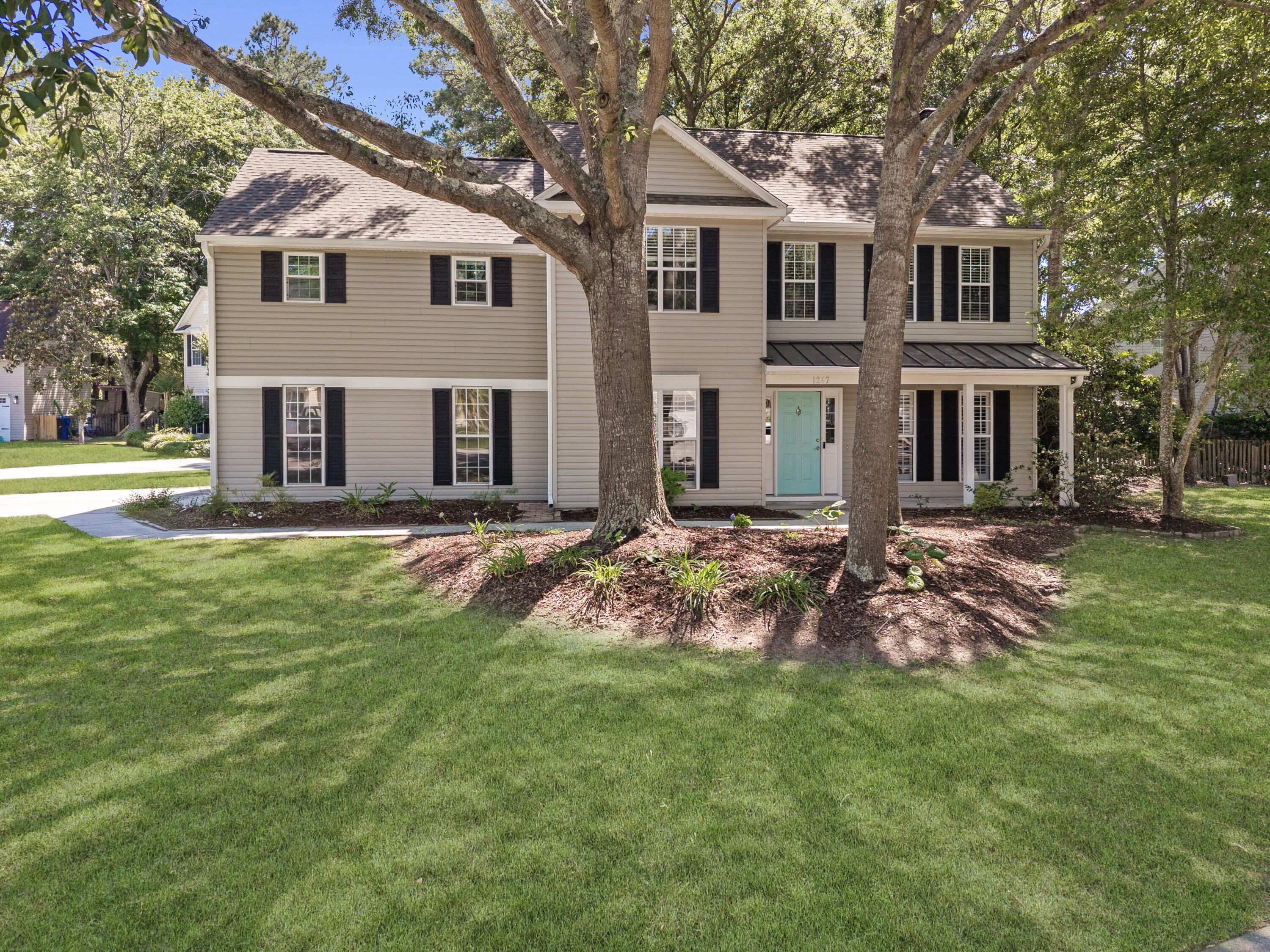 1247 Center Lake Drive Mount Pleasant SC 29464