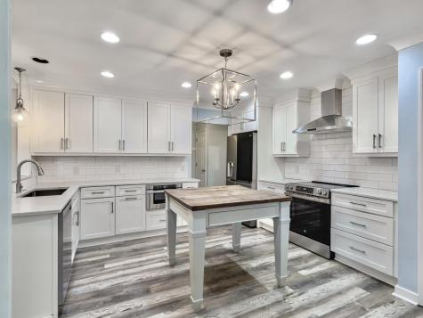 1247 Center Lake Drive Mount Pleasant SC 29464