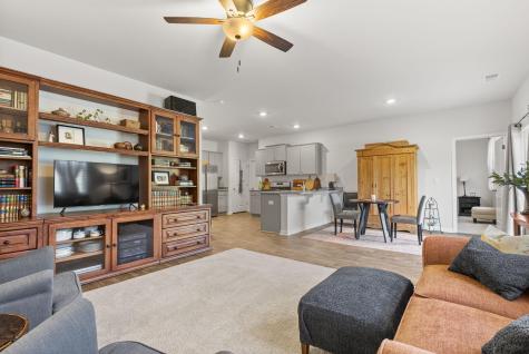 162 Oakwood Boulevard Summerville SC 29486
