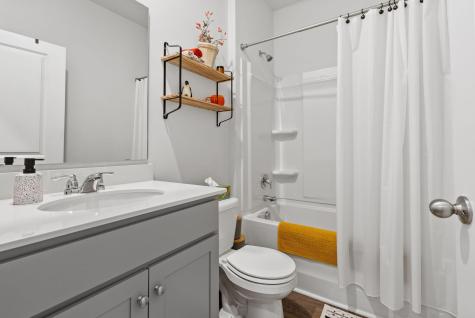 162 Oakwood Boulevard Summerville SC 29486