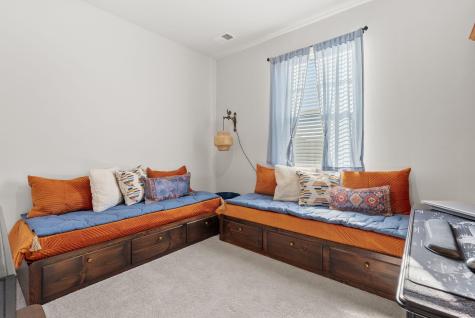 162 Oakwood Boulevard Summerville SC 29486