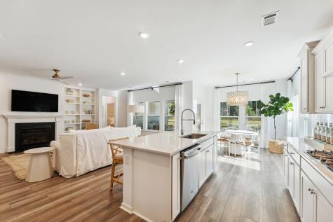 1642 Locals Street Summerville SC 29485