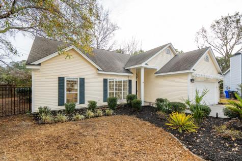 1328 Horseshoe Bend Mount Pleasant SC 29464