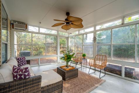 1328 Horseshoe Bend Mount Pleasant SC 29464