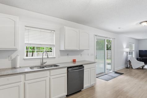 5220 Carlisle Court Summerville SC 29485