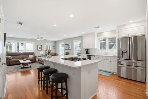 2178 Hartfords Bluff Lane Mount Pleasant SC 29466