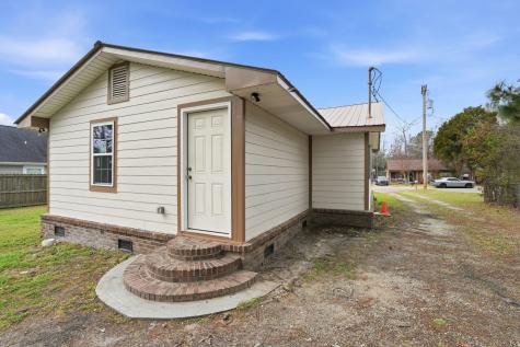 104 O'carroll Street Moncks Corner SC 29461