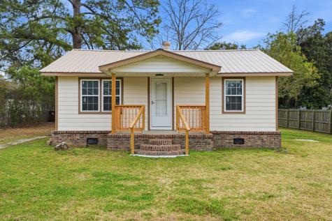 104 O'carroll Street Moncks Corner SC 29461