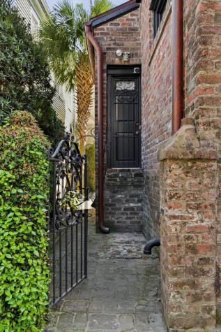 80 Church Street Charleston SC 29401