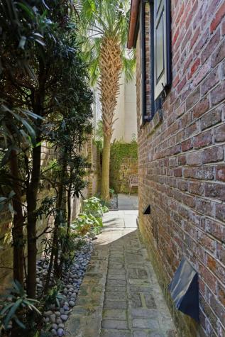80 Church Street Charleston SC 29401