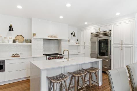 89 Ashley Avenue Charleston SC 29401