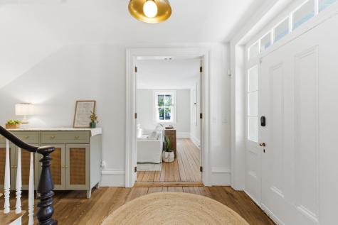89 Ashley Avenue Charleston SC 29401