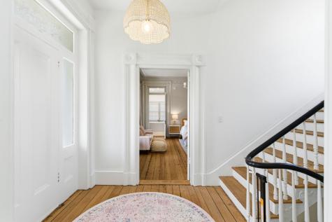 89 Ashley Avenue Charleston SC 29401