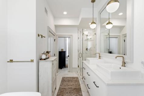 89 Ashley Avenue Charleston SC 29401