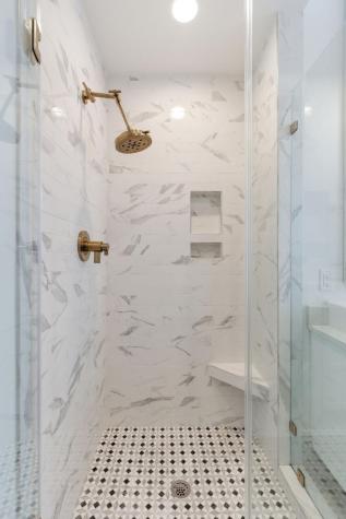 89 Ashley Avenue Charleston SC 29401