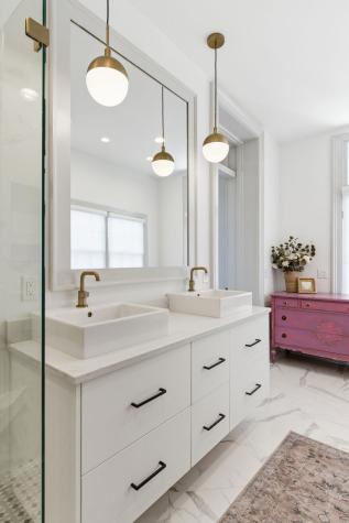 89 Ashley Avenue Charleston SC 29401
