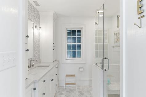 89 Ashley Avenue Charleston SC 29401