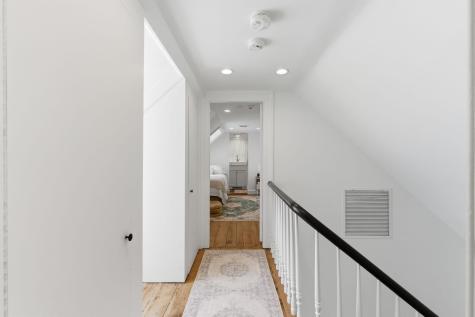 89 Ashley Avenue Charleston SC 29401