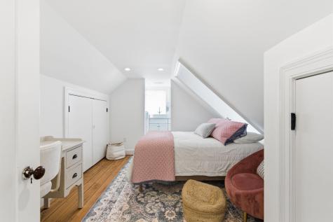 89 Ashley Avenue Charleston SC 29401
