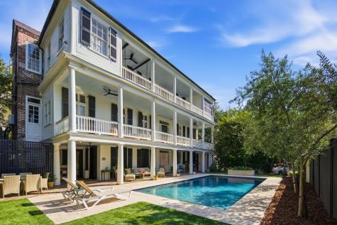 89 Ashley Avenue Charleston SC 29401