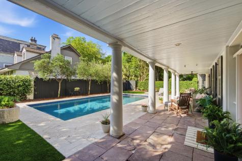 89 Ashley Avenue Charleston SC 29401