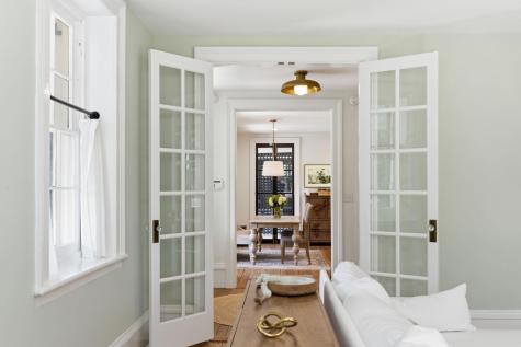 89 Ashley Avenue Charleston SC 29401