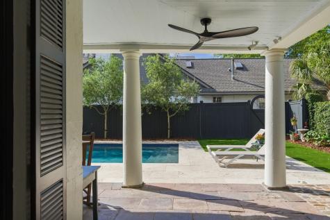 89 Ashley Avenue Charleston SC 29401