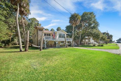607 Portia Street Edisto Island SC 29438