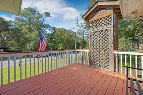 607 Portia Street Edisto Island SC 29438