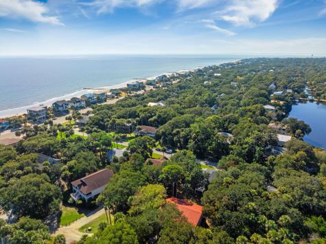 607 Portia Street Edisto Island SC 29438