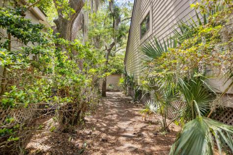 1008 Embassy Row Way Seabrook Island SC 29455