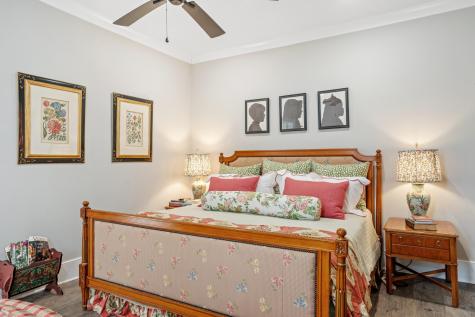207 W Carolina Avenue Summerville SC 29483