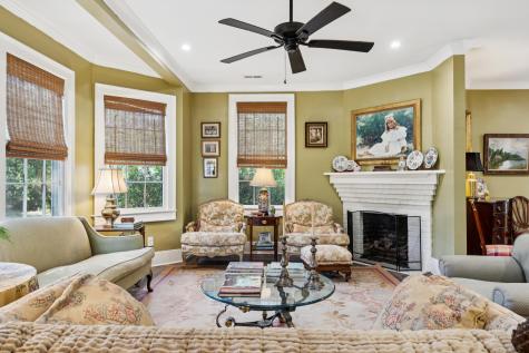 207 W Carolina Avenue Summerville SC 29483