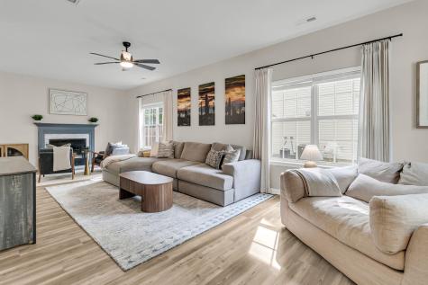 8642 Coppergrove Drive North Charleston SC 29420