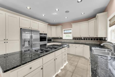 4220 Meadowbrook Court North Charleston SC 29420