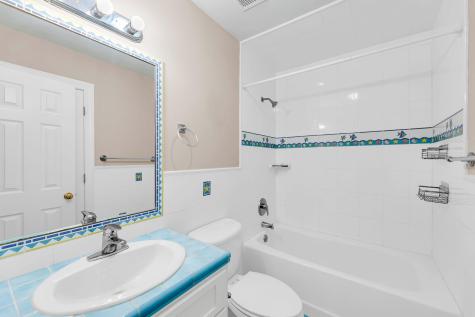 4220 Meadowbrook Court North Charleston SC 29420