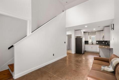 24 Strawberry Lane Charleston SC 29403