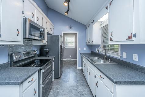 295 Forest Circle Summerville SC 29483