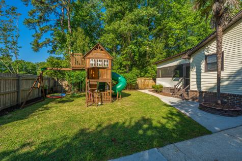 295 Forest Circle Summerville SC 29483