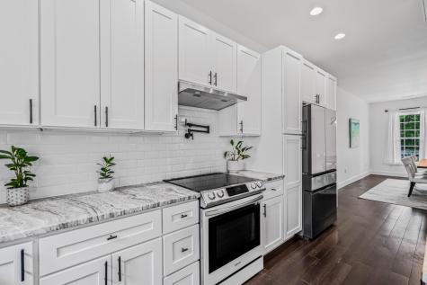 5681 Captain Kidd Road Hollywood SC 29449