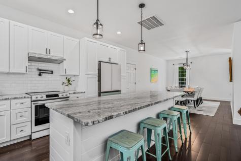 5681 Captain Kidd Road Hollywood SC 29449