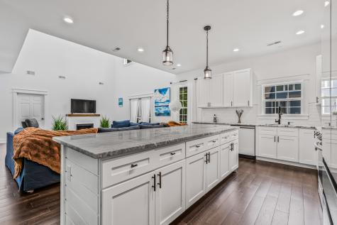5681 Captain Kidd Road Hollywood SC 29449