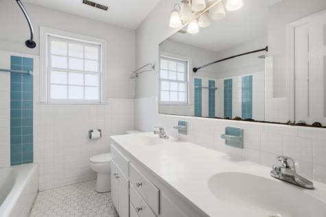 7 Doughty Street Charleston SC 29403