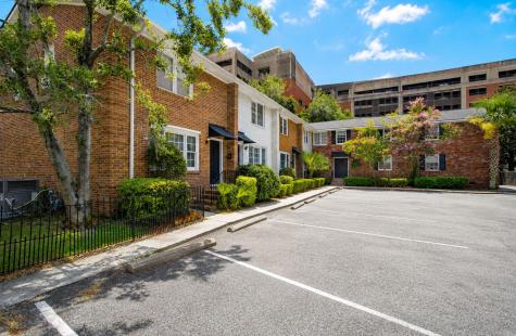 7 Doughty Street Charleston SC 29403