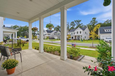 66 Red Bluff Street Summerville SC 29483